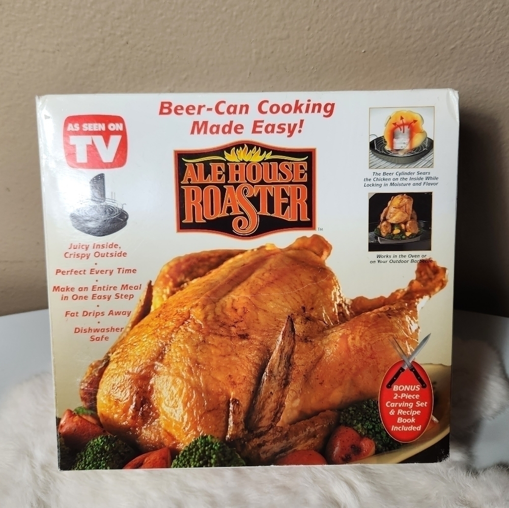Ale House Beer Can Roaster As Seen On TV w/Bonus 2 Piece Carving Set